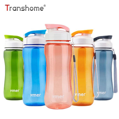 Gourde type Bouteille d'eau pratique de 560ml avec clapet anti-fuite le compagnon idéal pour votre sport.